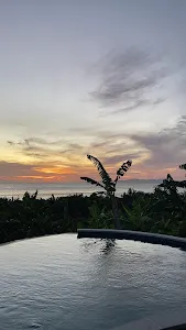 Kabeh Jati Garden Villa & Restaurant 2