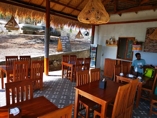 Indah Resto And Bar 1