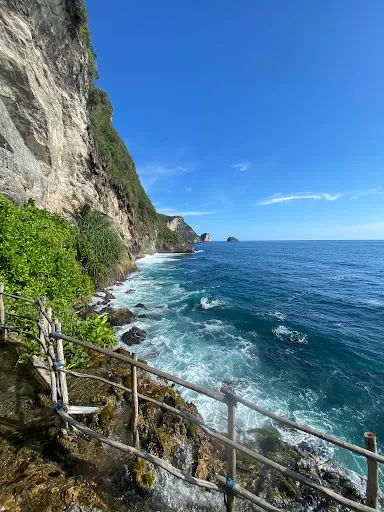 Guyangan Waterfall Nusa Penida 4