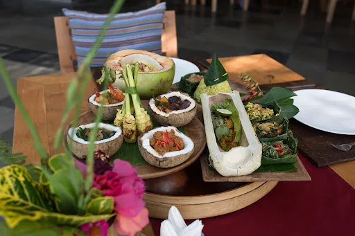 Tides Restaurant and Bar 1