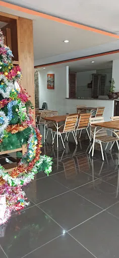 Warung Makan Bu Rai 4