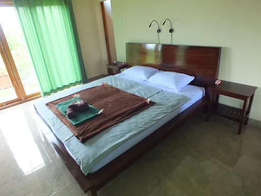 Pink Barrel Bali - Surf And Stay Medewi 1