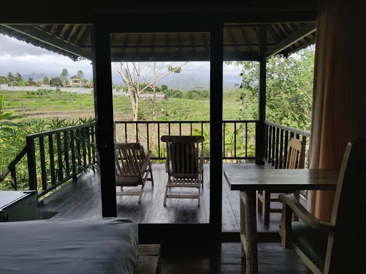 Pink Barrel Bali - Surf And Stay Medewi 4