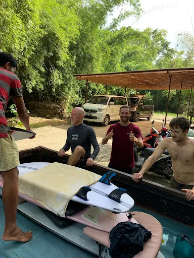 Medewi lesson | THANA SURFING 4