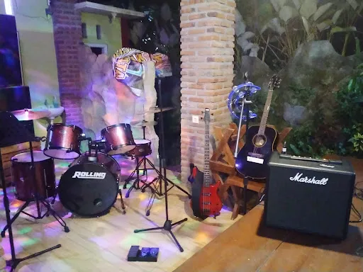 WARUNG WISATA DUUR CEBUR 1