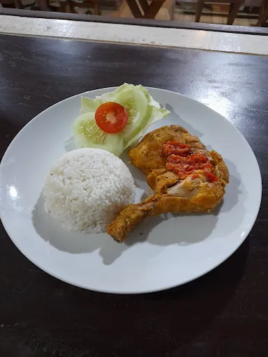 WARUNG WISATA DUUR CEBUR 4