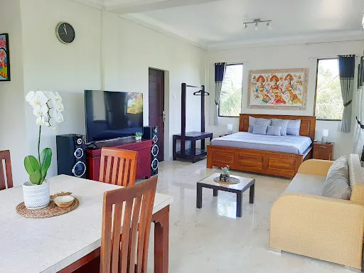 Medewi Manor 3