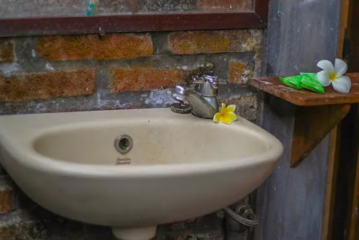 The Anara Surf Camp 3