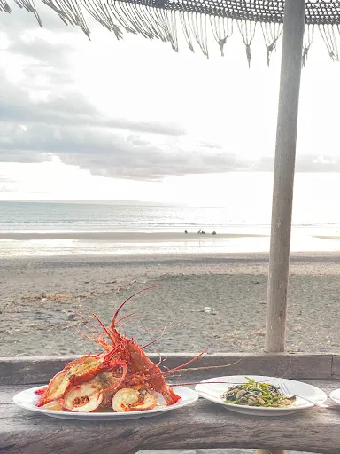 Bamboo Beach Bar & Restaurant 2