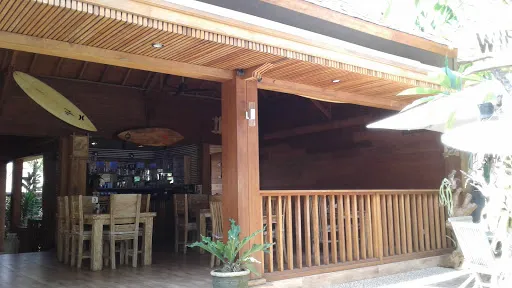 Hotel Medewi Beach Inn Cafe 1