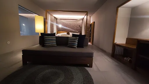 UMADEWI Surf & Retreat 1