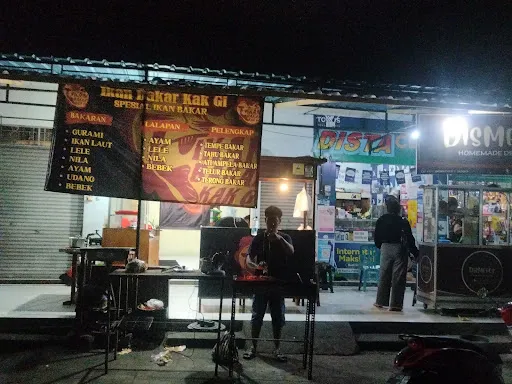 Pasar Senggol Desa Yehembang 1