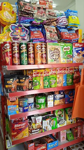 Pasar Senggol Desa Yehembang 4