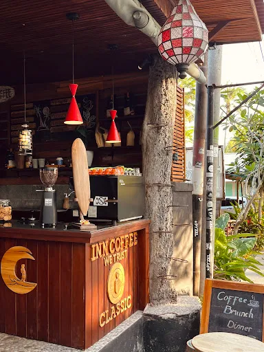 Inn Coffee & Restaurant 3