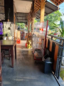 RM Babi Guling KELUARGA 4