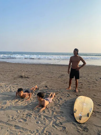 Medewi surf lesson | EnalAndTheWaves 2