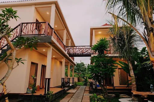 Kelapa Surf Villa