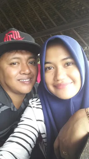 Wr Makan Bu Aminah loloan barat 2