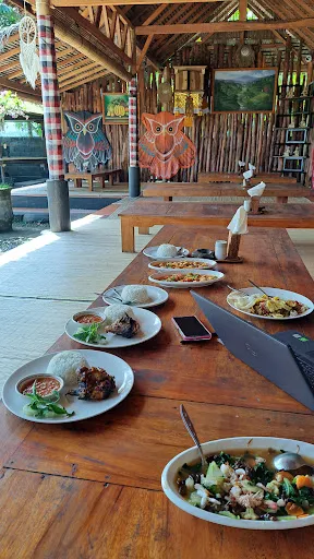 Warung senja batas kota 4