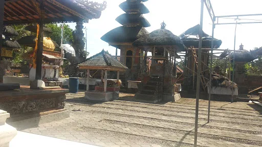 Pura Perancak 4
