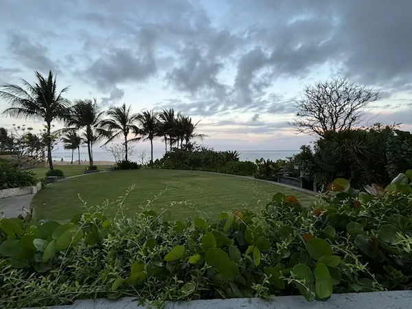Nusa Dua Beach Grill 3