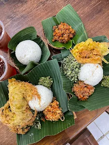 Dadar Beredar - Bali 2