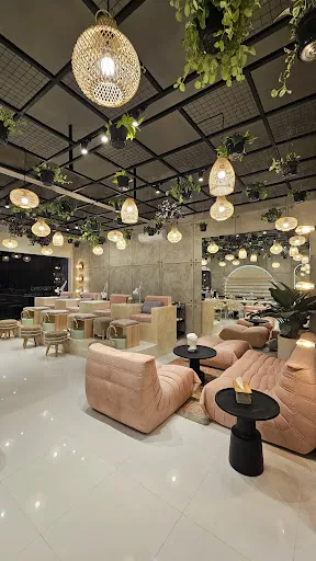 Sounds of Sun - Nail & Hair Canggu Salon 4