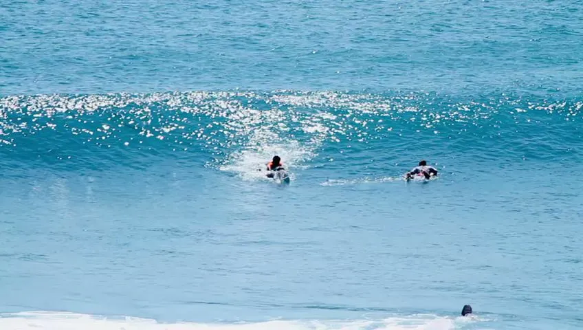 Thomas ISA Surf School in Uluwatu, Bali. "Ride the Tides" 1