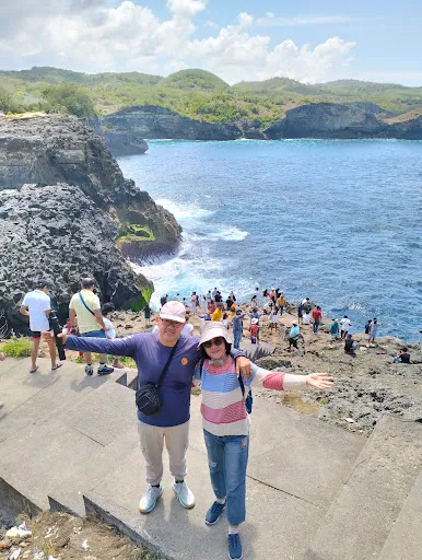 Ribka Tour & Travel 2